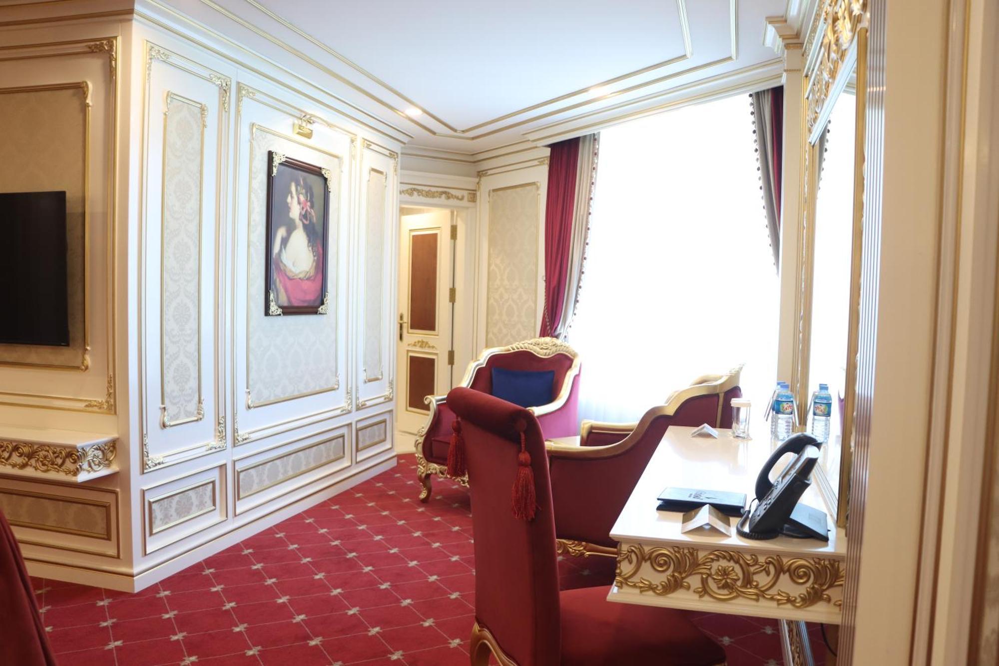 Cristal Erbil Hotel Zewnętrze zdjęcie A suite at the hotel